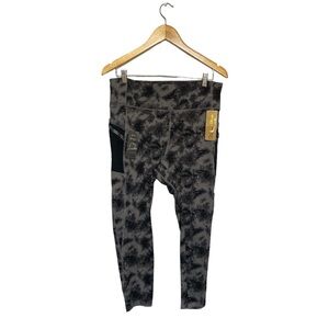 NWT Marissa Olivia  Women’s Athletic Black Tie Dye Leggings high 1XL